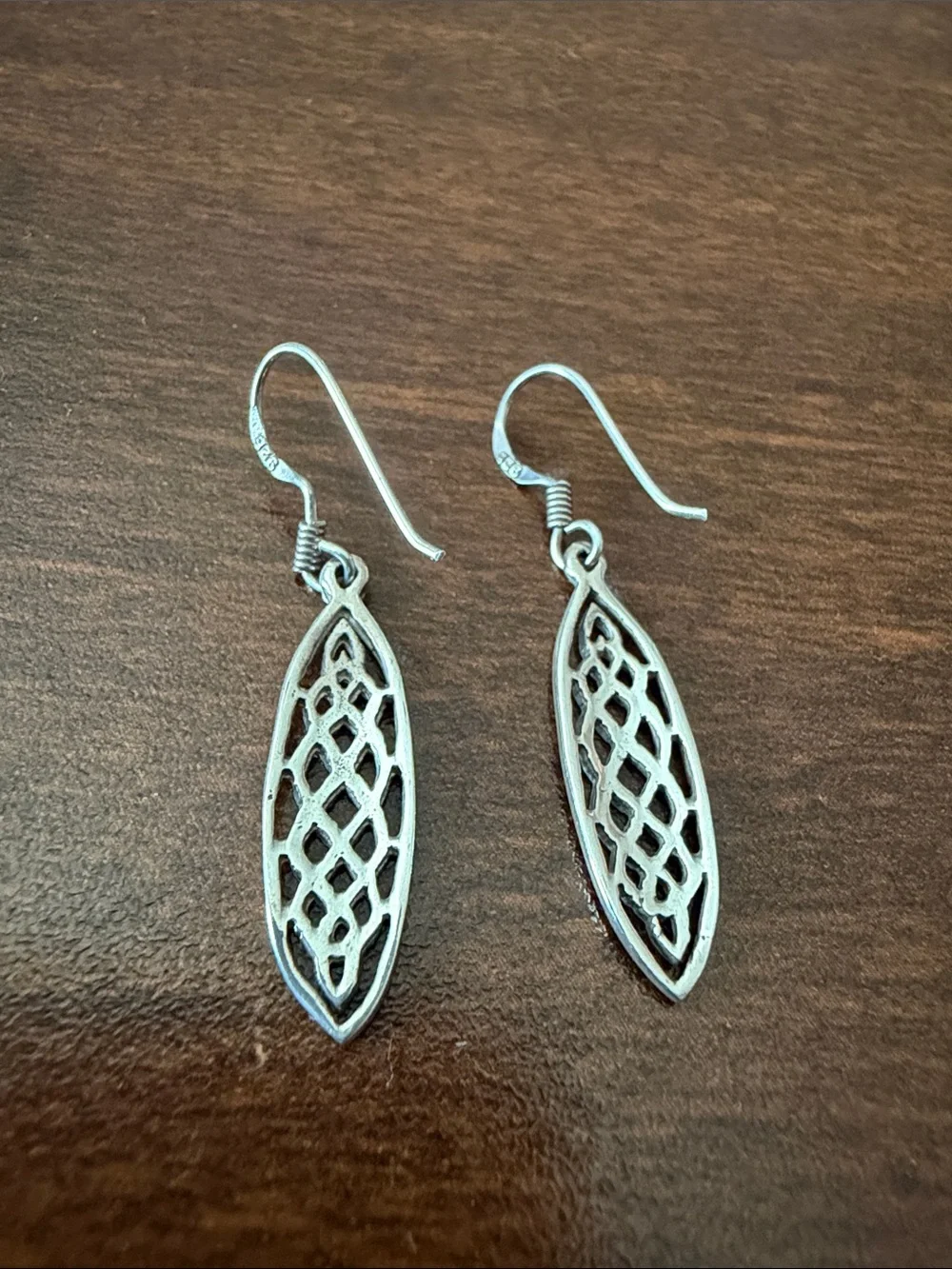 Vintage 925 sterling silver drop earrings, traditional Celtic knot - Picture 3 of 6